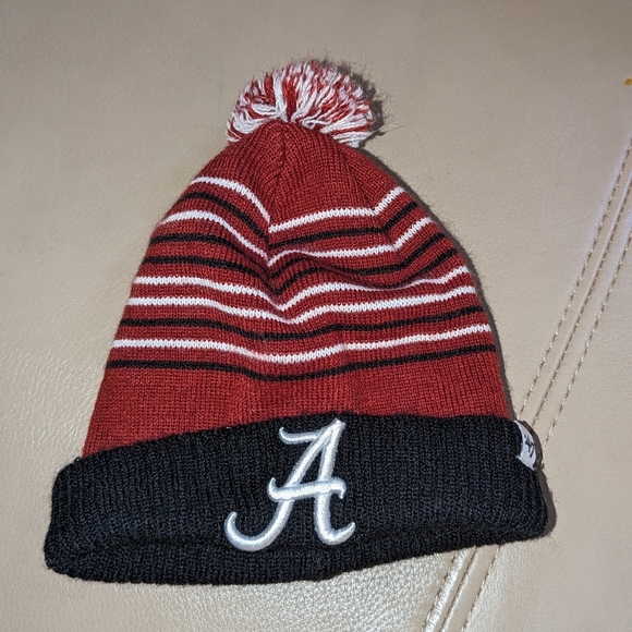 Toddler hat - Picture 3 of 3